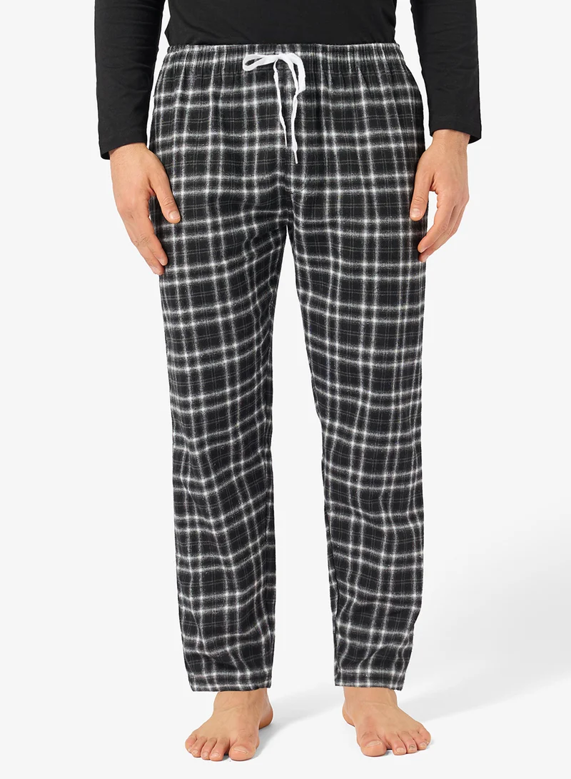 Robert Wood  Regular fit tee and Pant set for Men | Best Price UAE